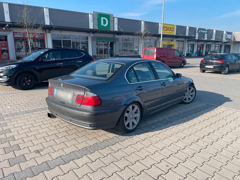 Gebraucht BMW 320 170 PS (125 kW) 2000 Limousine