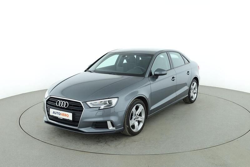 Gebraucht Audi A3 Sport 150 PS (110 kW) 2018 Grau Limousine
