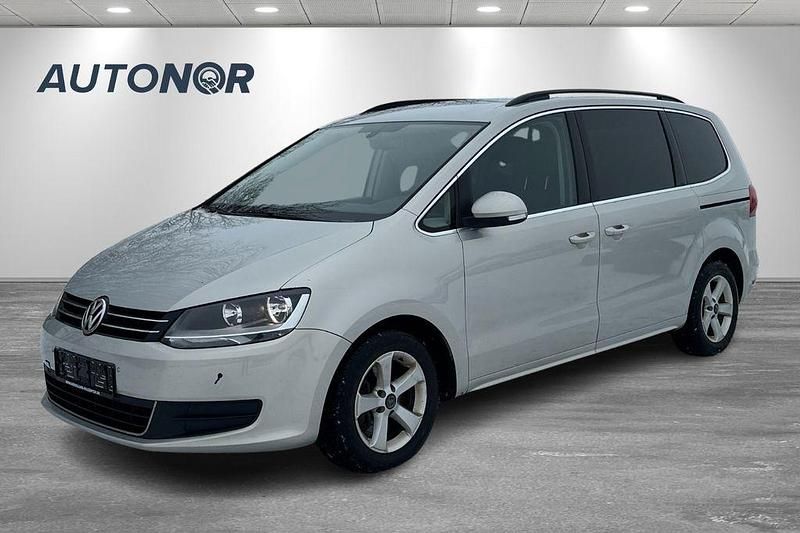 Gebraucht VW Sharan Comfortline 140 PS (102 kW) 2011 Silber Van / Kleinbus