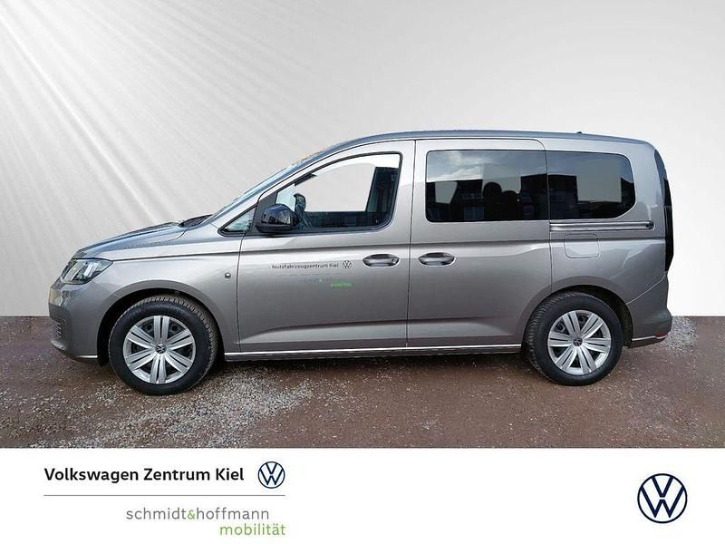 Gebraucht VW Caddy Basis 102 PS (75 kW) 2023 Beige Van / Kleinbus