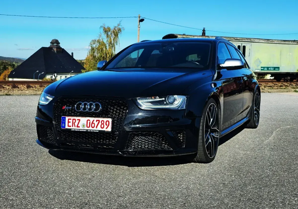 Gebraucht Audi RS4 450 PS (330 kW) 2013 Rot Kombi