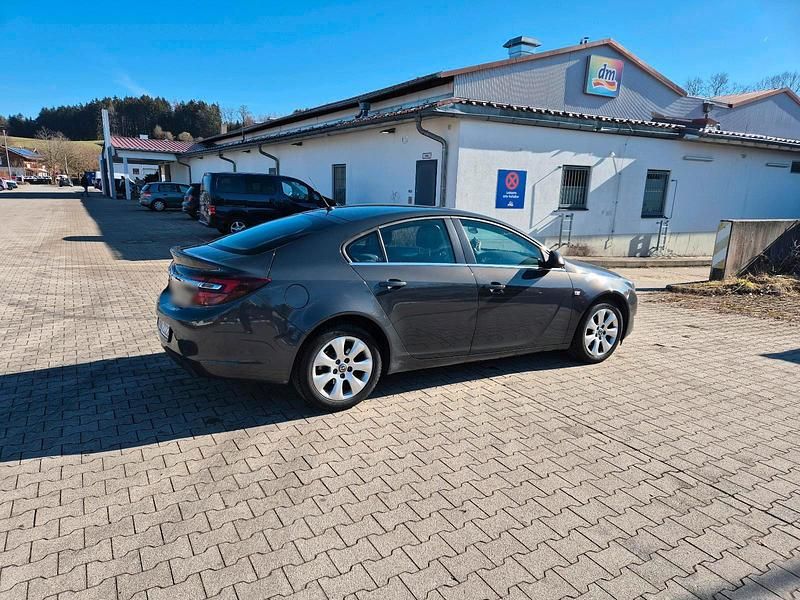 Gebraucht Opel Insignia 120 PS (88 kW) 2014 Grau Limousine
