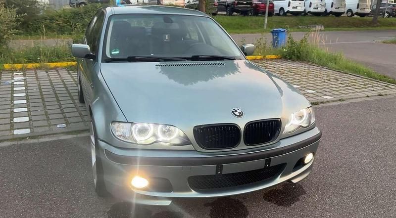 Grün Gebraucht 2004 BMW 318 M Sport Limousine | 2.800 € (Guter Preis) - Bild 1/4