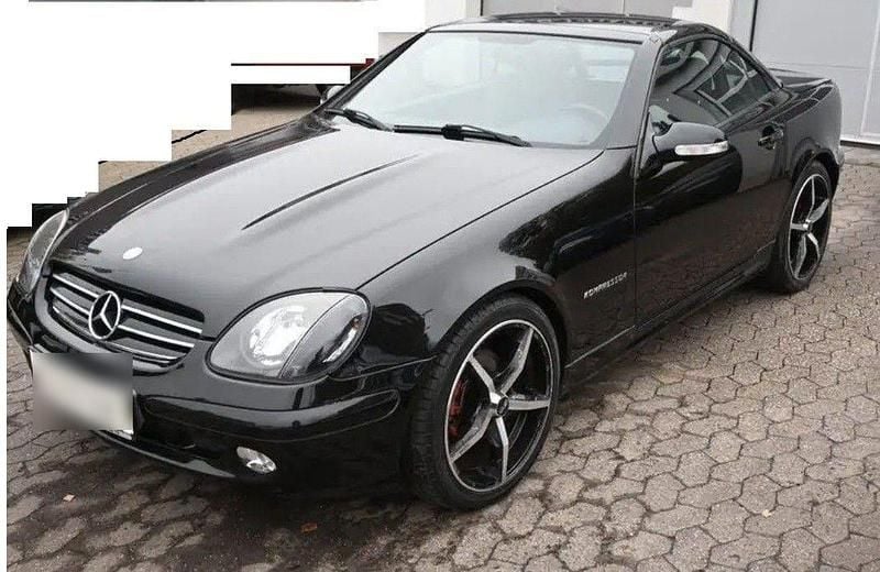 Schwarz Gebraucht 2003 Mercedes SLK200 Cabrio | 4.000 € (Guter Preis) - Bild 1/4