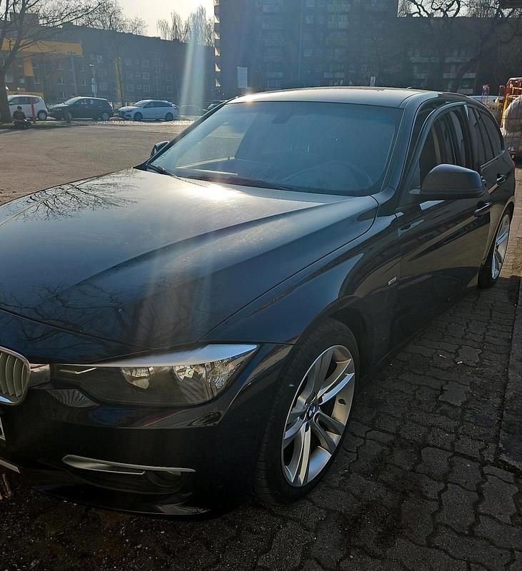 Usata BMW 320 184 CV (135 kW) 2014 Nero Station wagon