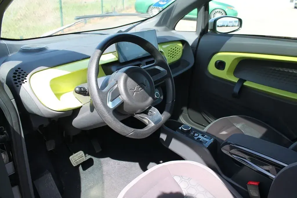Gebraucht XEV Yoyo 14 kW (20 PS) 2024 Grau Kleinwagen