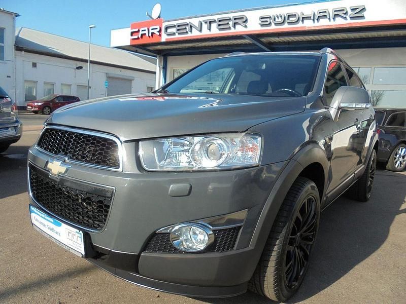 Gebraucht Chevrolet Captiva LTZ 258 PS (189 kW) 2012 Grau SUV