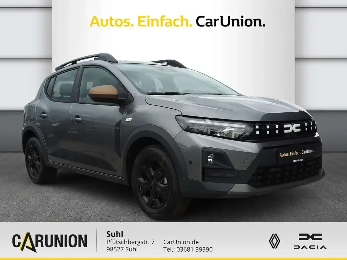 Neu Dacia Sandero Extreme 110 PS (80 kW) 2026 Amber yellow SUV
