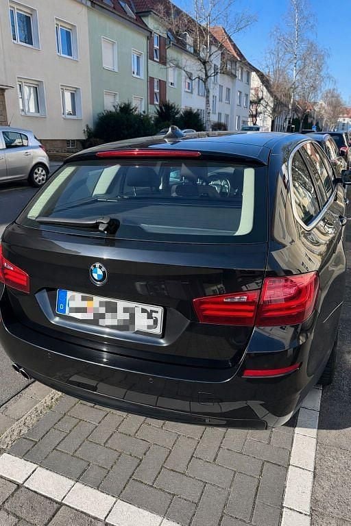 Second-hand BMW 530 258 CP (189 kW) 2014 Negru Break