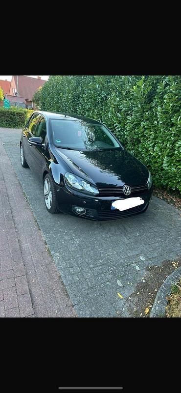Schwarz Gebraucht 2011 VW Golf VI Kleinwagen | 2.800 € (Superpreis) - Bild 1/2