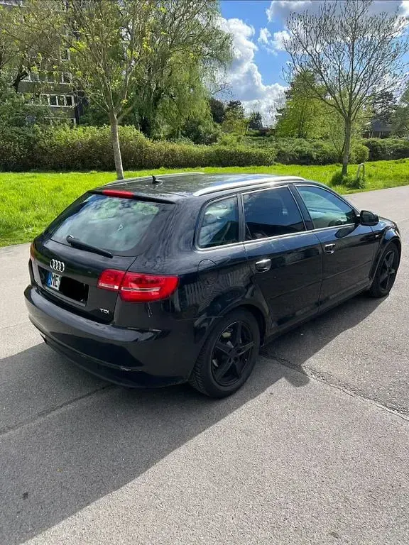 Używany Audi A3 S-Line 140 KM (102 kW) 2010 Czarny Hatchback