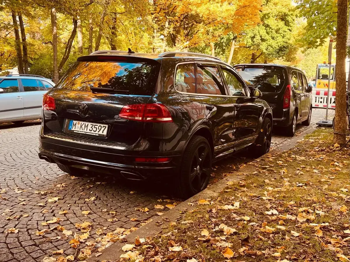 Gebraucht VW Touareg 239 PS (175 kW) 2010 Blau SUV