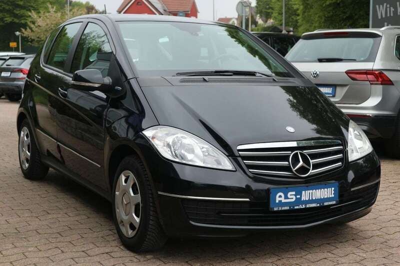 Schwarz Gebraucht 2010 Mercedes A160 Kleinwagen | 2.690 € (Guter Preis) - Bild 1/4