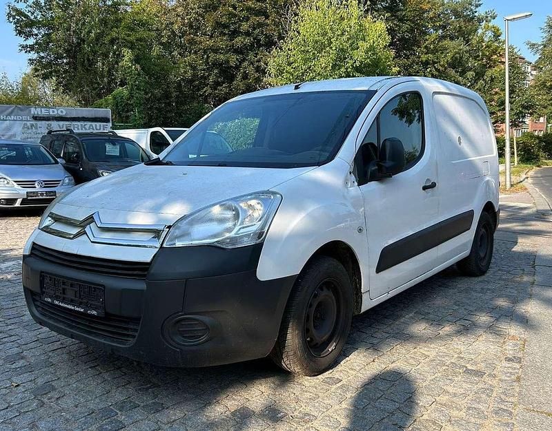 Weiß Gebraucht 2011 Citroën Berlingo Van / Kleinbus | 1.500 € (Superpreis) - Bild 1/4