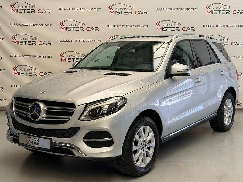 Iridiumsilber Gebraucht 2018 Mercedes GLE400 SUV | 33.890 € - Bild 1/4