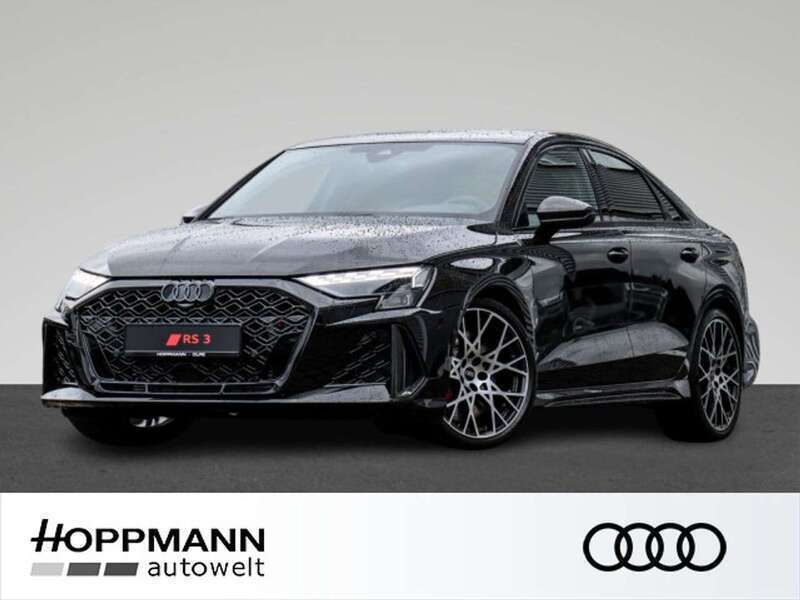 Schwarz Neu 2024 Audi RS3 Ambiente Kleinwagen | 76.990 € (Etwas zu teuer) - Bild 1/4