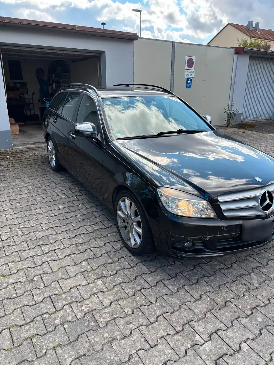Gebraucht Mercedes C220 170 PS (125 kW) 2008 Schwarz Kombi