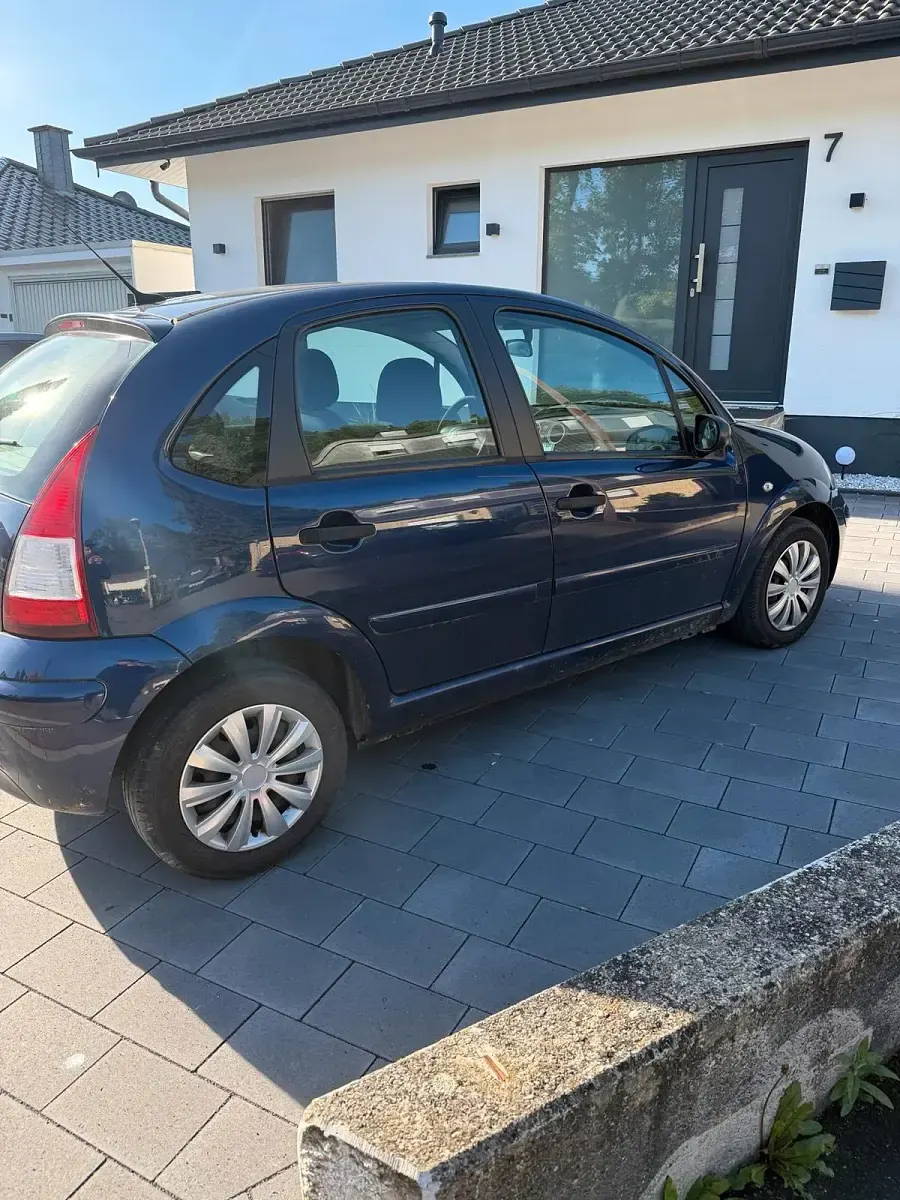 Używany Citroën C3 60 KM (44 kW) 2007 Niebieski Hatchback