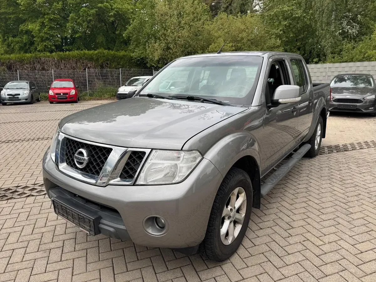 Gebraucht Nissan Navara 190 PS (139 kW) 2015 Grau Pickup