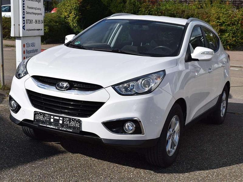 Weiß Gebraucht 2013 Hyundai ix35 Edition SUV | 7.900 € (Fairer Preis) - Bild 1/3