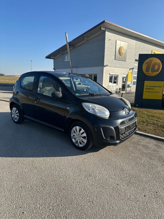 Schwarz Gebraucht 2013 Citroën C1 Attraction Kleinwagen | 3.250 € (Fairer Preis) - Bild 1/4