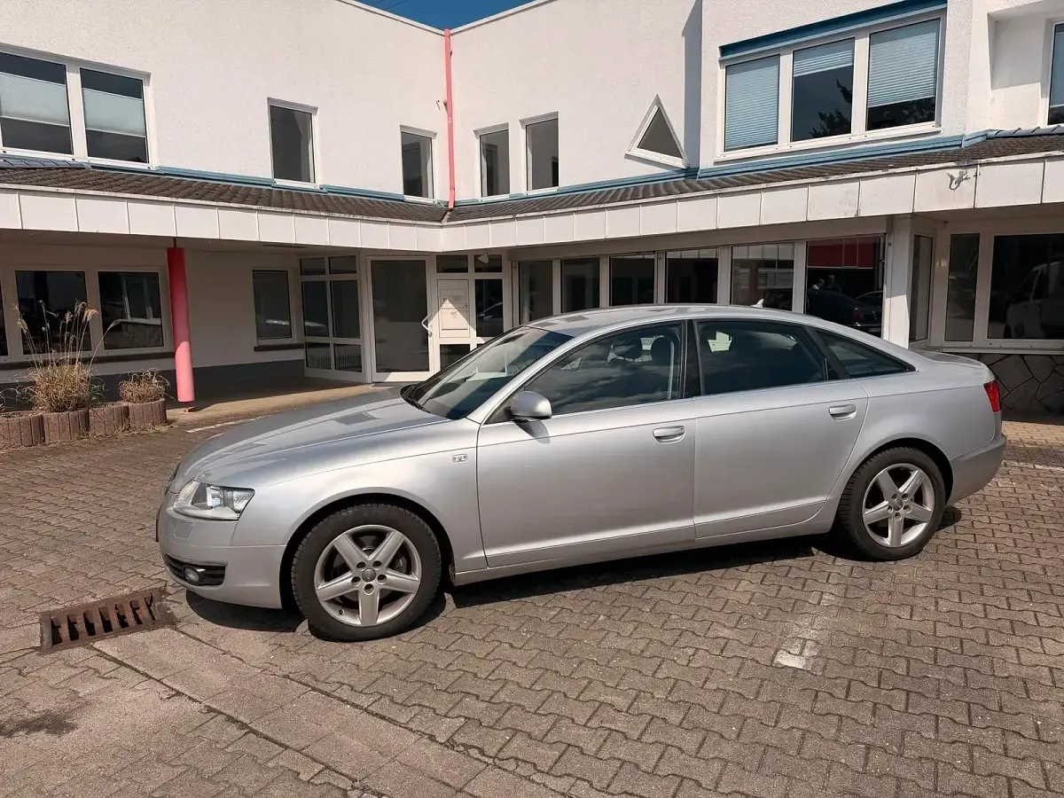 Gebraucht Audi A6 252 PS (185 kW) 2006 Silber Limousine