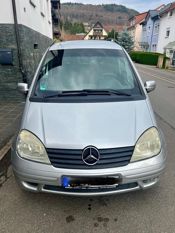 Silber Gebraucht 2005 Mercedes Vaneo Van / Kleinbus | 2.150 € (Fairer Preis) - Bild 1/4