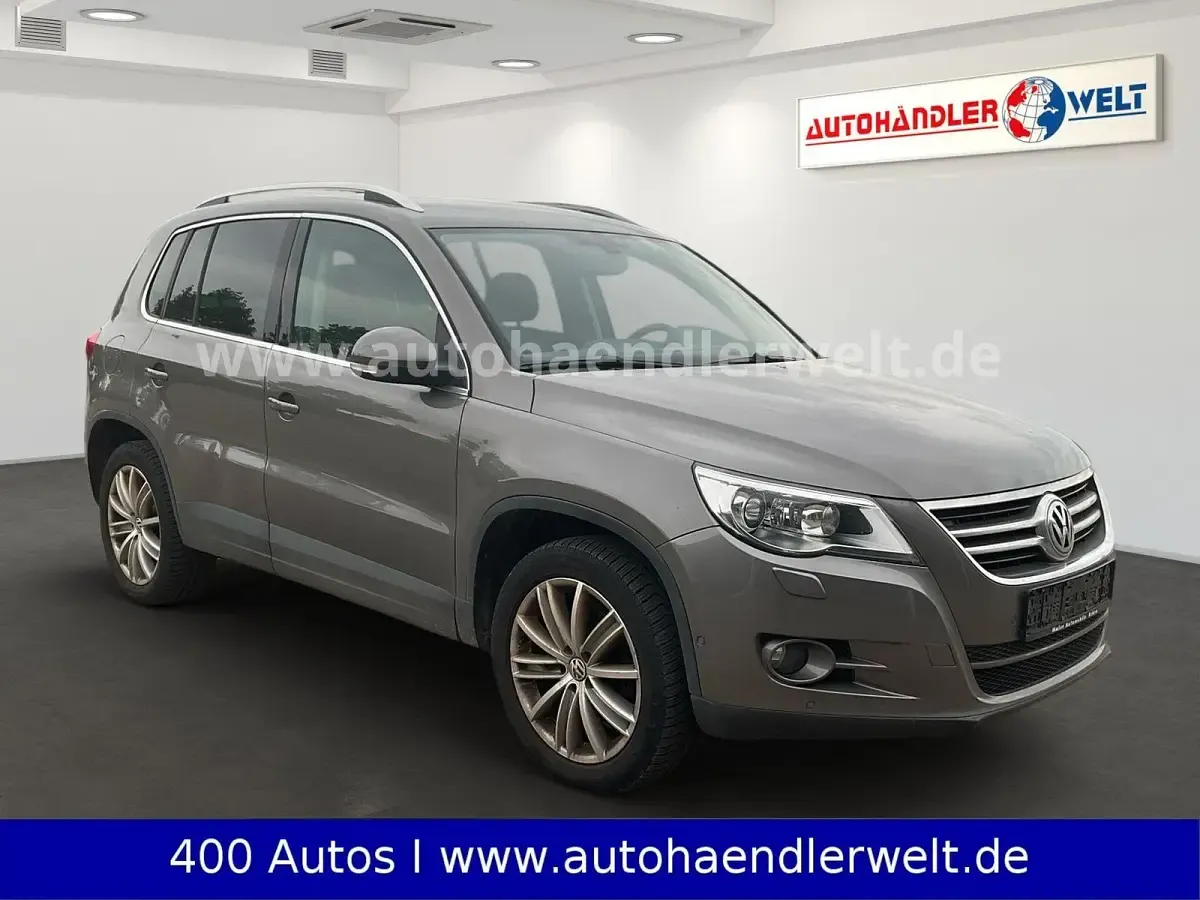 Gebraucht VW Tiguan Team 170 PS (125 kW) 2010 Grau SUV