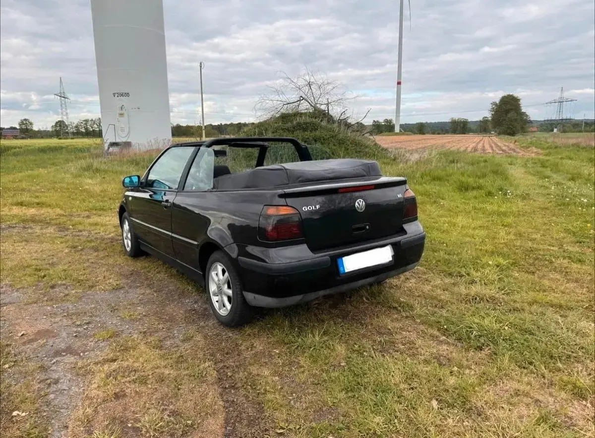 Gebraucht VW Golf Cabriolet 101 PS (74 kW) 2000 Schwarz Cabrio