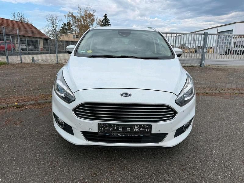 Gebraucht Ford S-MAX S 150 PS (110 kW) 2018 Weiß Van / Kleinbus
