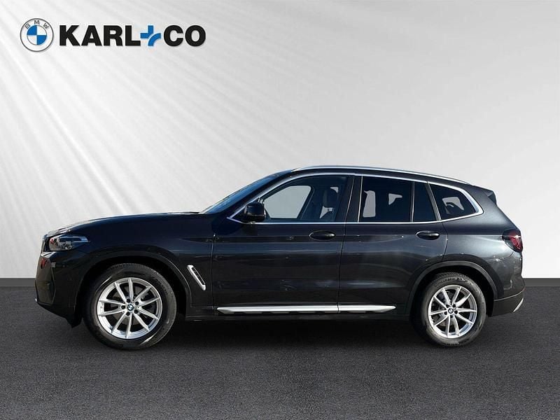 Grau Gebraucht 2022 BMW X3 Sport Line SUV | 35.598 € (Fairer Preis) - Bild 1/4