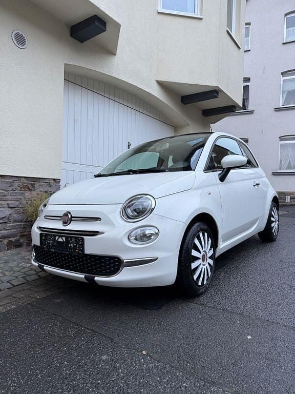 Gebraucht Fiat 500 Lounge 69 PS (50 kW) 2016 Weiß Kleinwagen