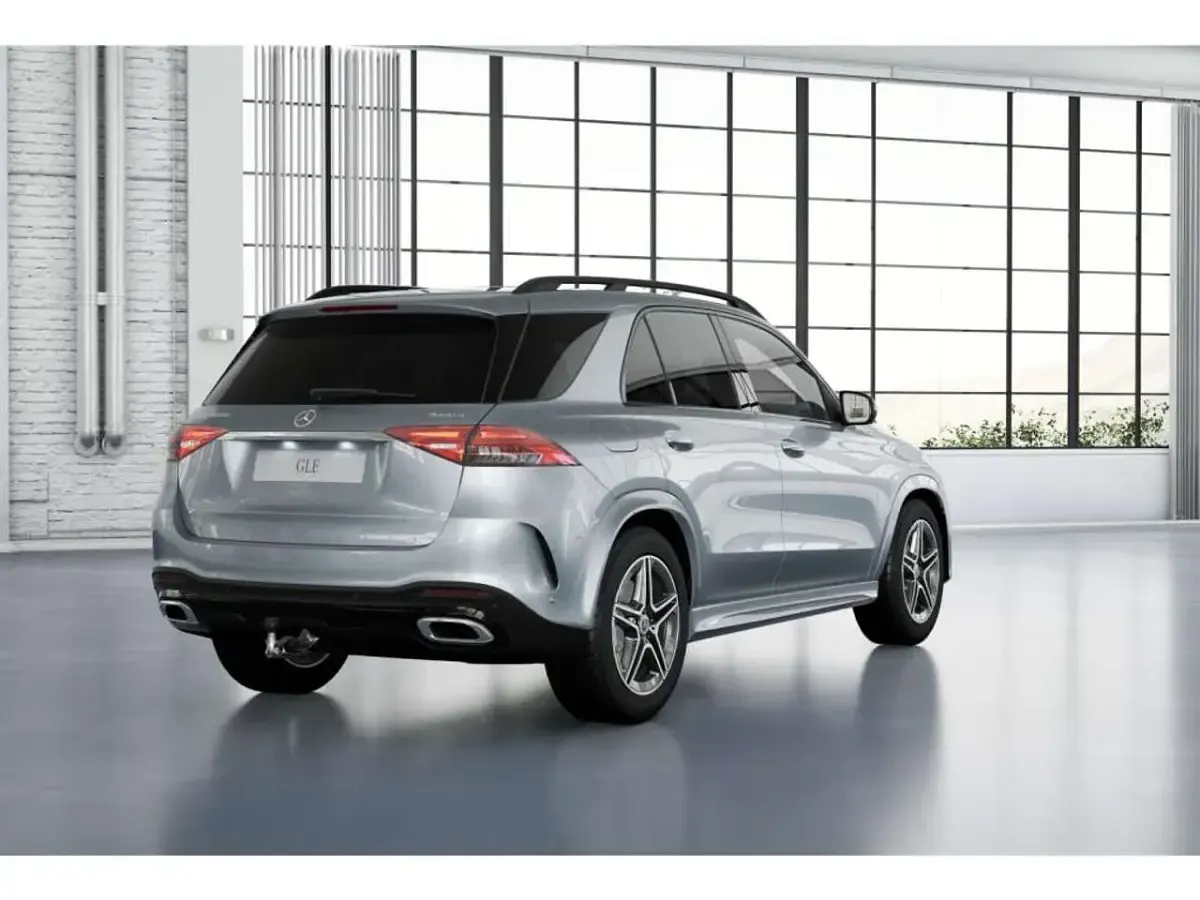 Gebraucht Mercedes GLE300 AMG 269 PS (197 kW) 2025 Hightech silber SUV