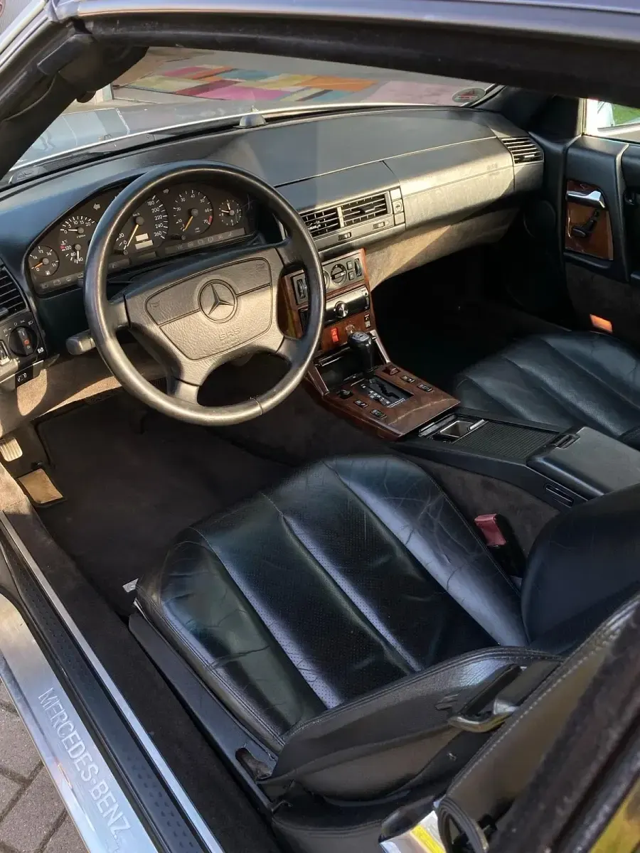 Gebraucht Mercedes SL280 193 PS (141 kW) 1994 Silber Cabrio
