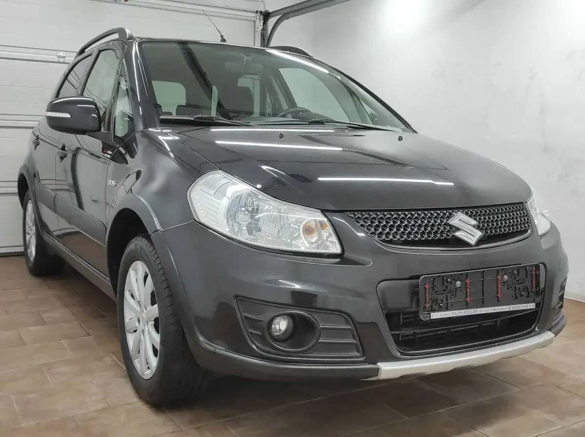 Gebraucht Suzuki SX4 135 PS (99 kW) 2011 Schwarz SUV