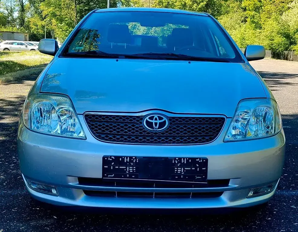 Gebraucht Toyota Corolla Sol 110 PS (80 kW) 2004 Silber Limousine