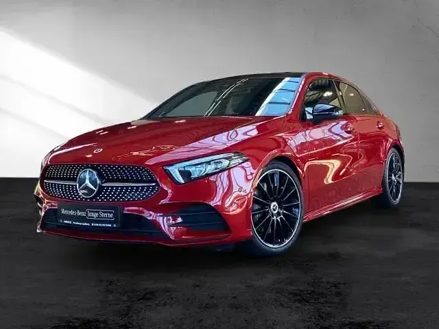 Gebraucht Mercedes A250 AMG 224 PS (164 kW) 2021 Rot Limousine