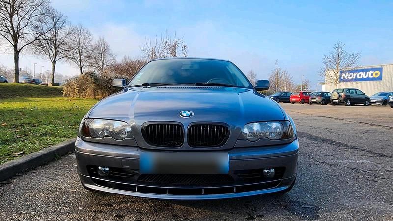 Gebraucht BMW 318 143 PS (105 kW) 2002 Coupé
