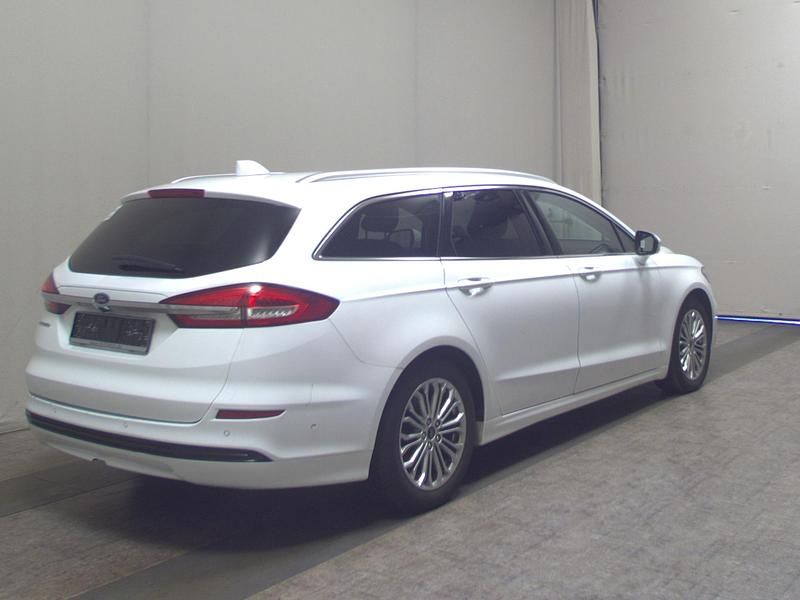 Gebraucht Ford Mondeo Titanium 150 PS (110 kW) 2020 Weiss Kombi