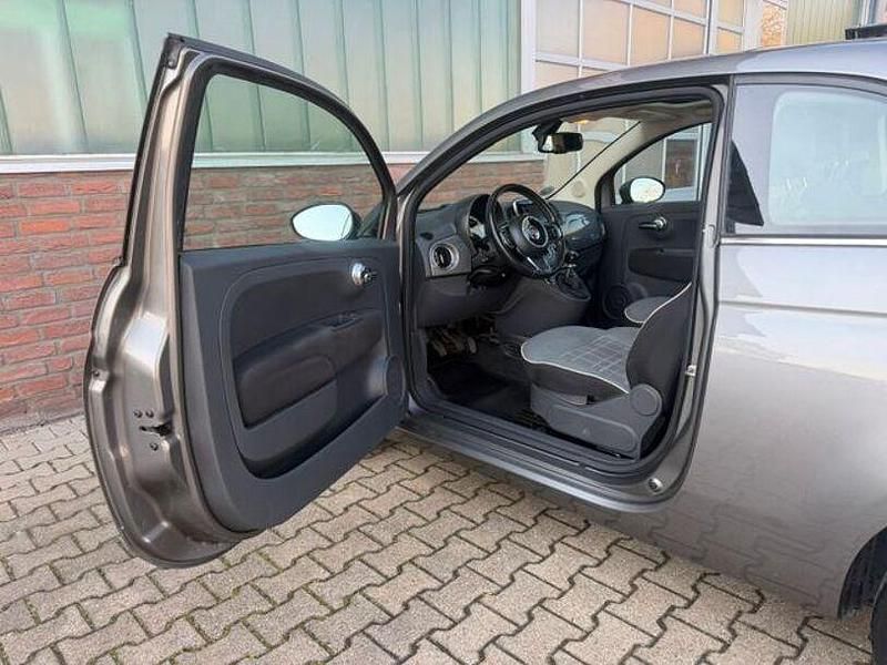 Gebraucht Fiat 500 Lounge 69 PS (50 kW) 2017 Grau Kleinwagen
