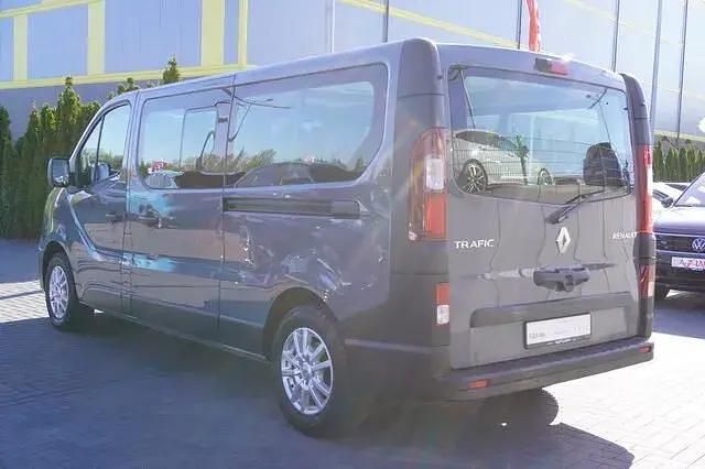 Usata Renault Trafic 2021 Grigio Monovolume