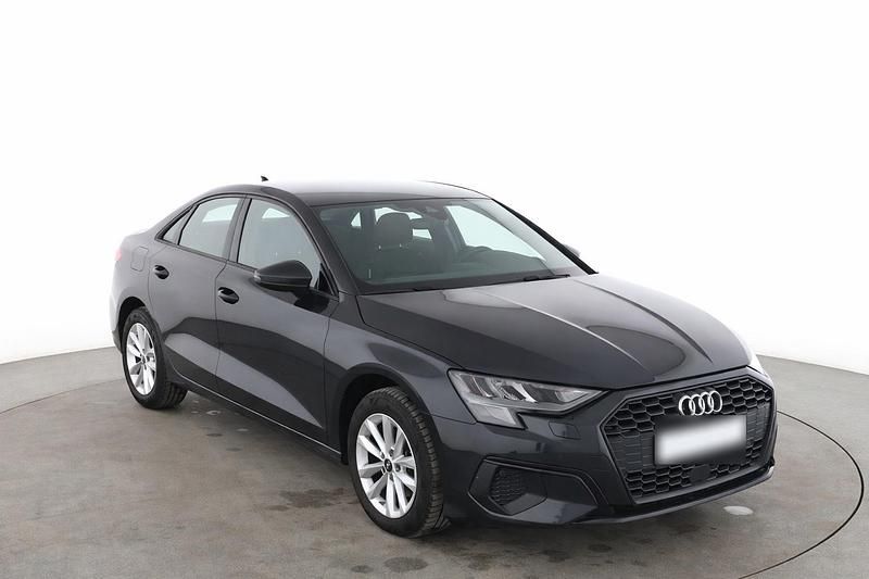 Gebraucht Audi A3 116 PS (85 kW) 2022 Schwarz Limousine