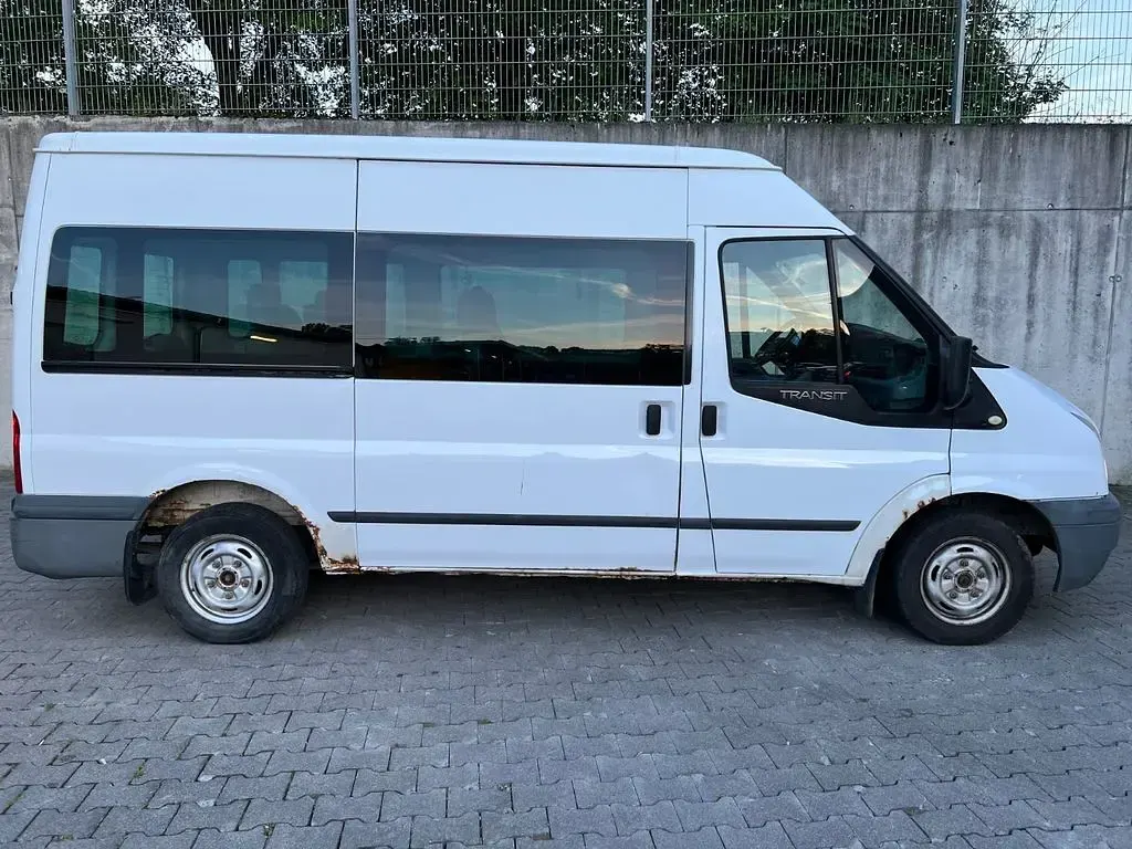 Używany Ford Transit 116 KM (85 kW) 2011 Biały Minivan
