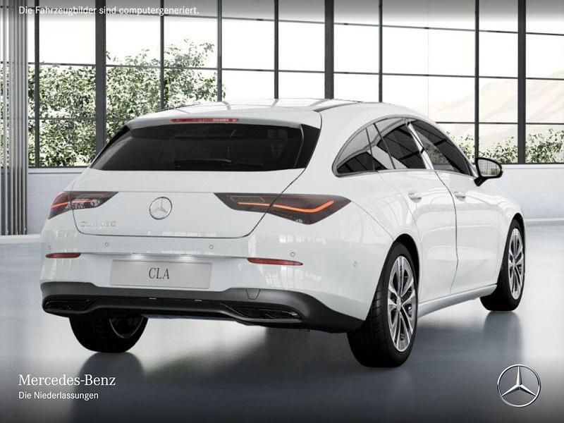 Gebraucht Mercedes CLA180 Progressive 136 PS (100 kW) 2025 Weiß Limousine