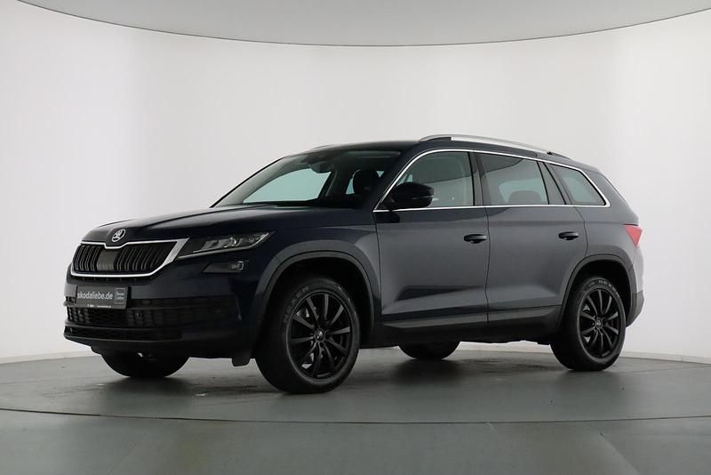 Blau Gebraucht 2017 Skoda Kodiaq Style SUV | 20.889 € (Guter Preis) - Bild 1/4