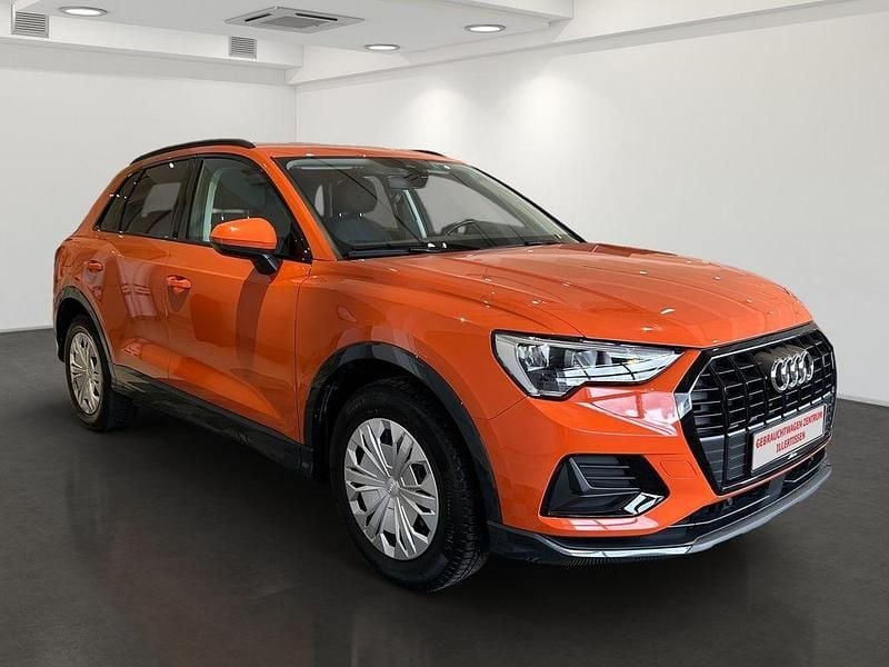 Second-hand Audi Q3 Advanced Plus 150 CP (110 kW) 2023 Portocaliu SUV