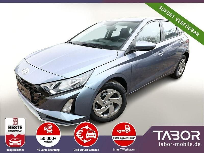 Neu Hyundai i20 Select 90 PS (66 kW) 2025 Blau Limousine
