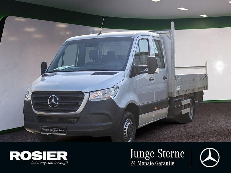 Silber / iridiumsilber Gebraucht 2022 Mercedes Sprinter Van | 49.706 € (Fairer Preis) - Bild 1/4