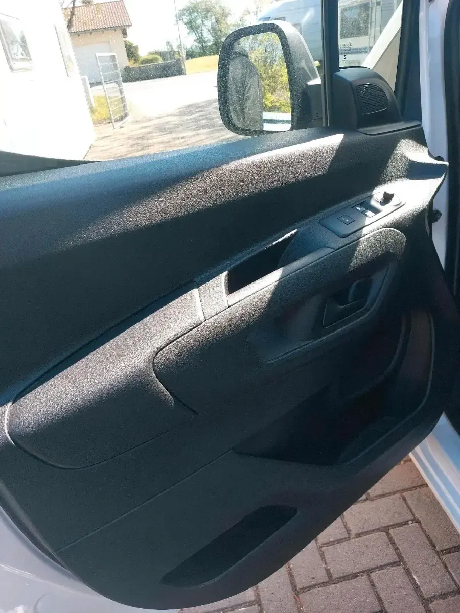 Usado Opel Combo 105 HP (77 kW) 2019 Branco Monovolume