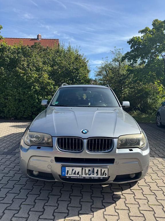 Grau Gebraucht 2005 BMW X3 Advantage SUV | 3.200 € (Guter Preis) - Bild 1/4